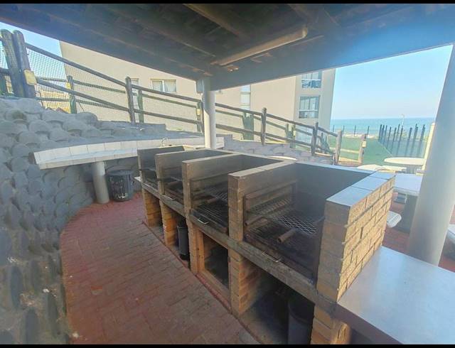 3 BEDROOM APARTMENT FOR SALE IN LAWRENCE ROCKS